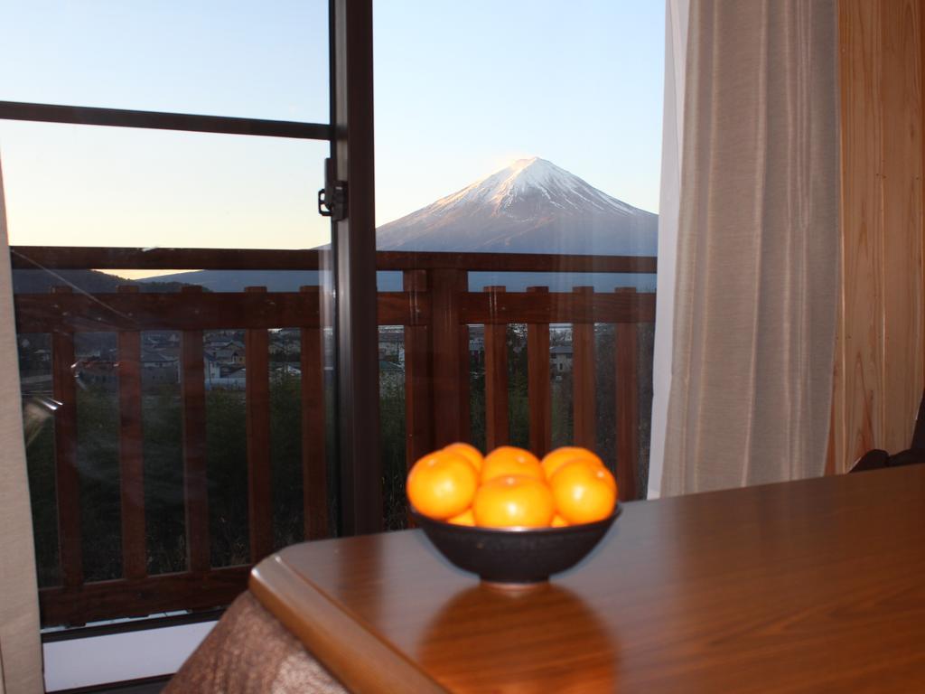 Отель Fujikawaguchiko Crescendo Экстерьер фото